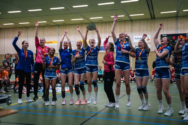 Westfriesland/SEW kroont zich tot Nederlands kampioen NK C-jeugd dames