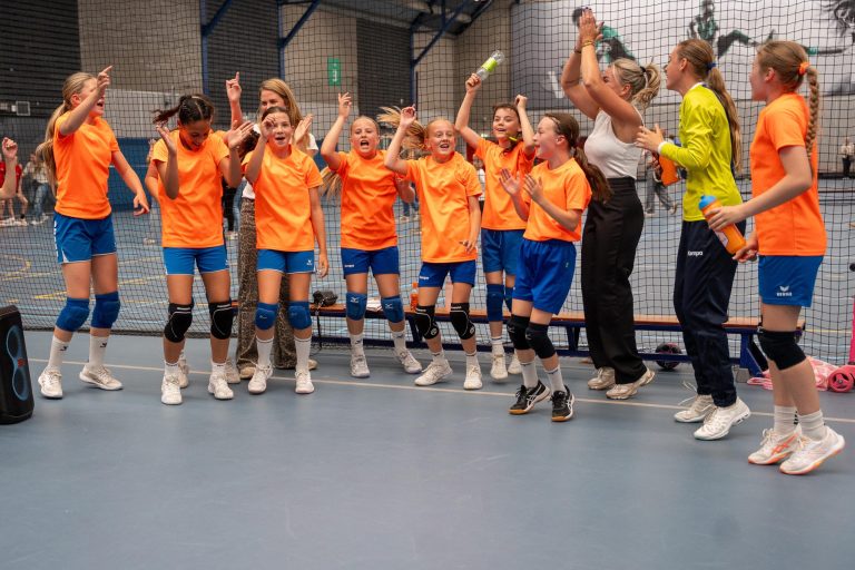 De beste schoolhandbalteams van Nederland zijn bekend